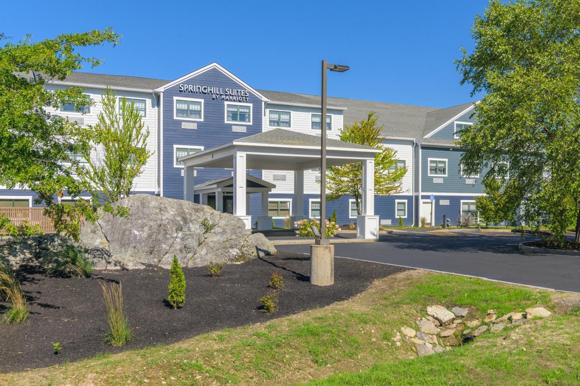 Springhill Suites By Marriott Freeport Brunswick Exterior photo