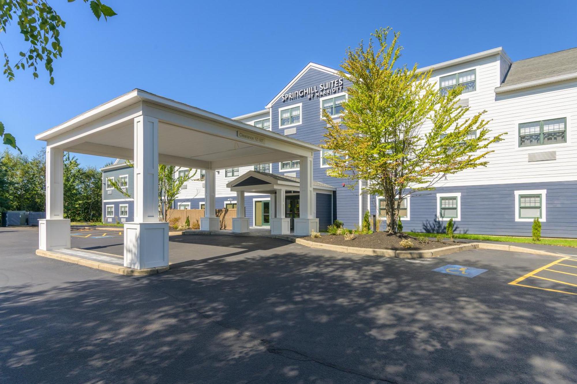 Springhill Suites By Marriott Freeport Brunswick Exterior photo